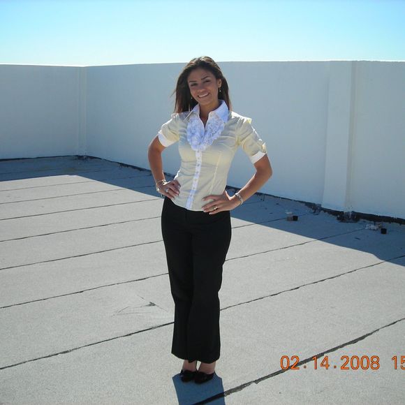 Meet your Posher, Julia - Picture 1 of 1